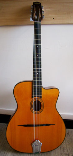 Guitare manouche de luthier Patenotte fabriquée à Mirecourt